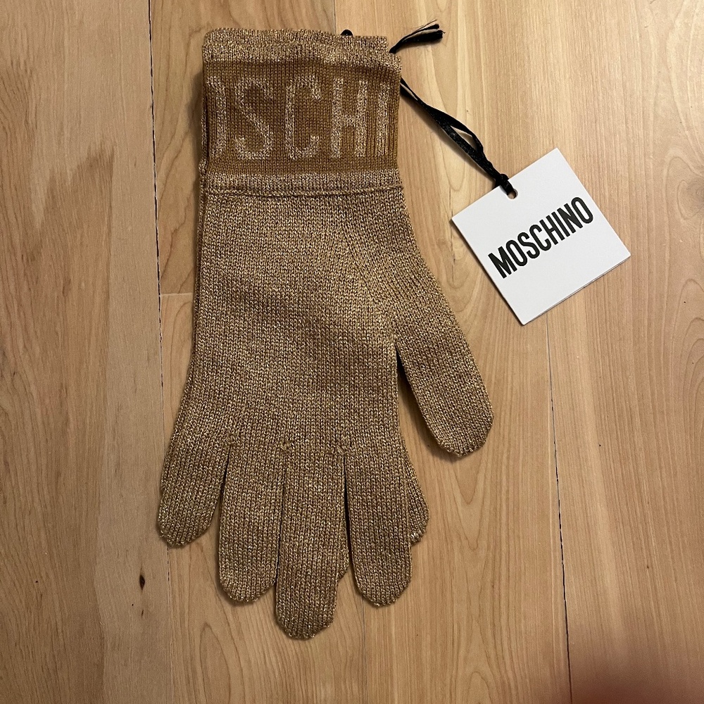 Moschino gloves